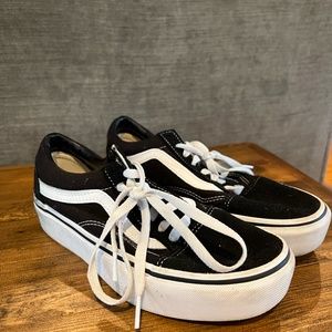 Vans OLD SKOOL STACKFORM SHOE Color: Black Womens Size: 6.5